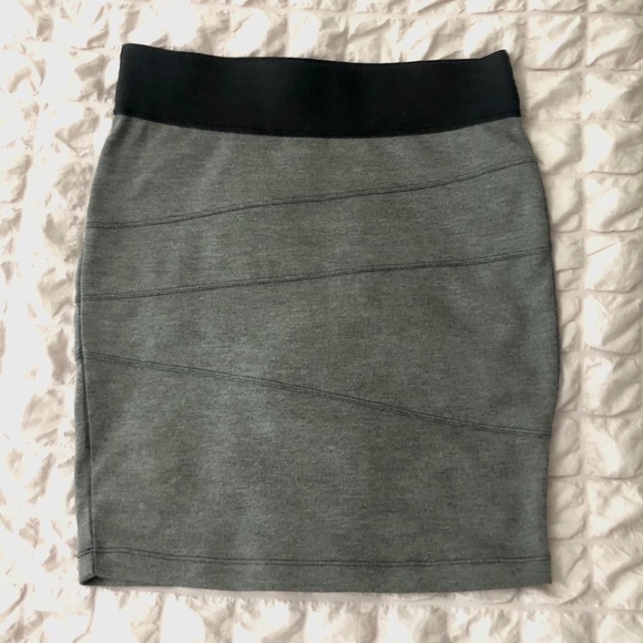 Gray Bandage Skirt - Picture 2 of 2